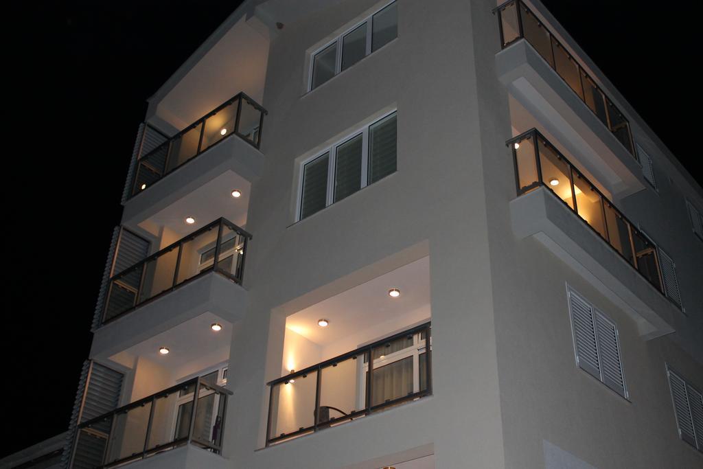 Apartments Lavanda Budva Luaran gambar